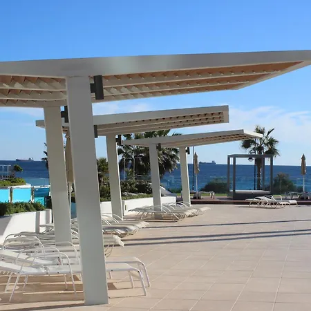 Seaview Heaven 公寓